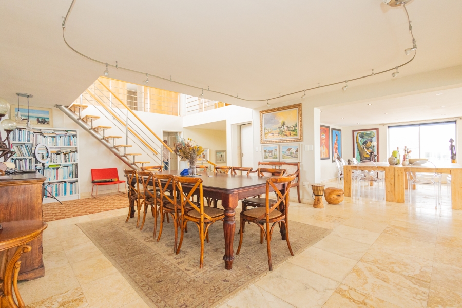 6 Bedroom Property for Sale in Bloubergstrand Western Cape